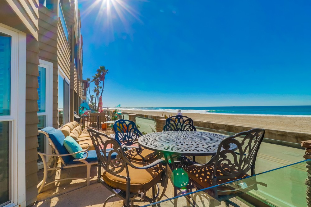Virtual tour photo 6 of 43 for 3285 Ocean Front Walk