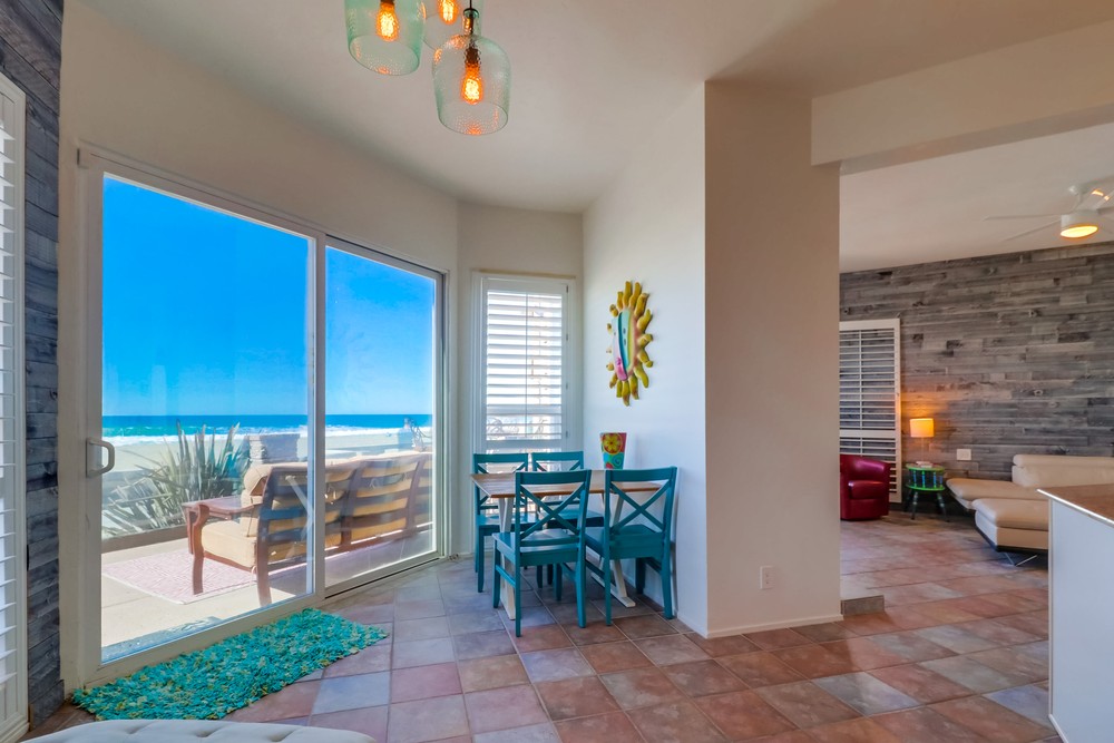 Virtual tour photo 21 of 43 for 3285 Ocean Front Walk