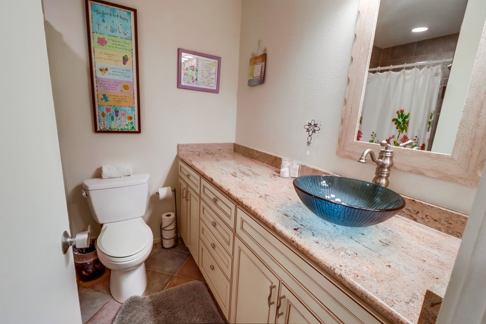 Virtual tour photo 38 of 43 for 3285 Ocean Front Walk