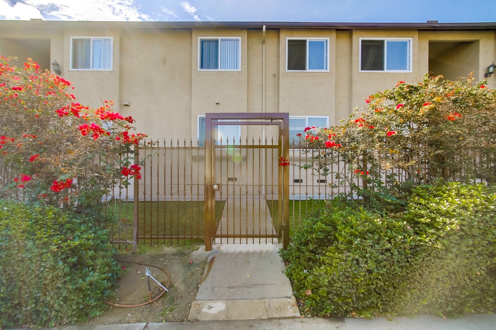 Virtual tour photo 5 of 48 for 3285 Ocean View Blvd #21