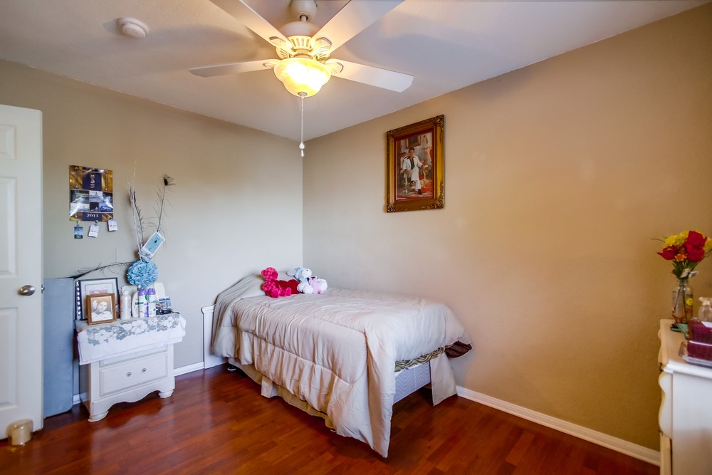 Virtual tour photo 36 of 48 for 3285 Ocean View Blvd #21