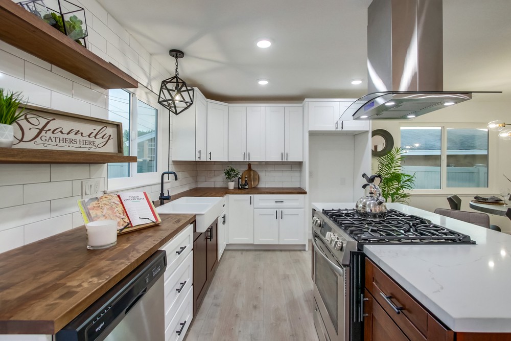 Virtual tour photo 26 of 62 for 3287 Mohican Ave