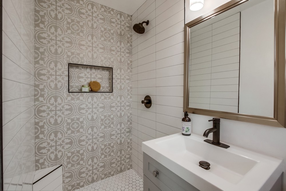 Virtual tour photo 35 of 62 for 3287 Mohican Ave