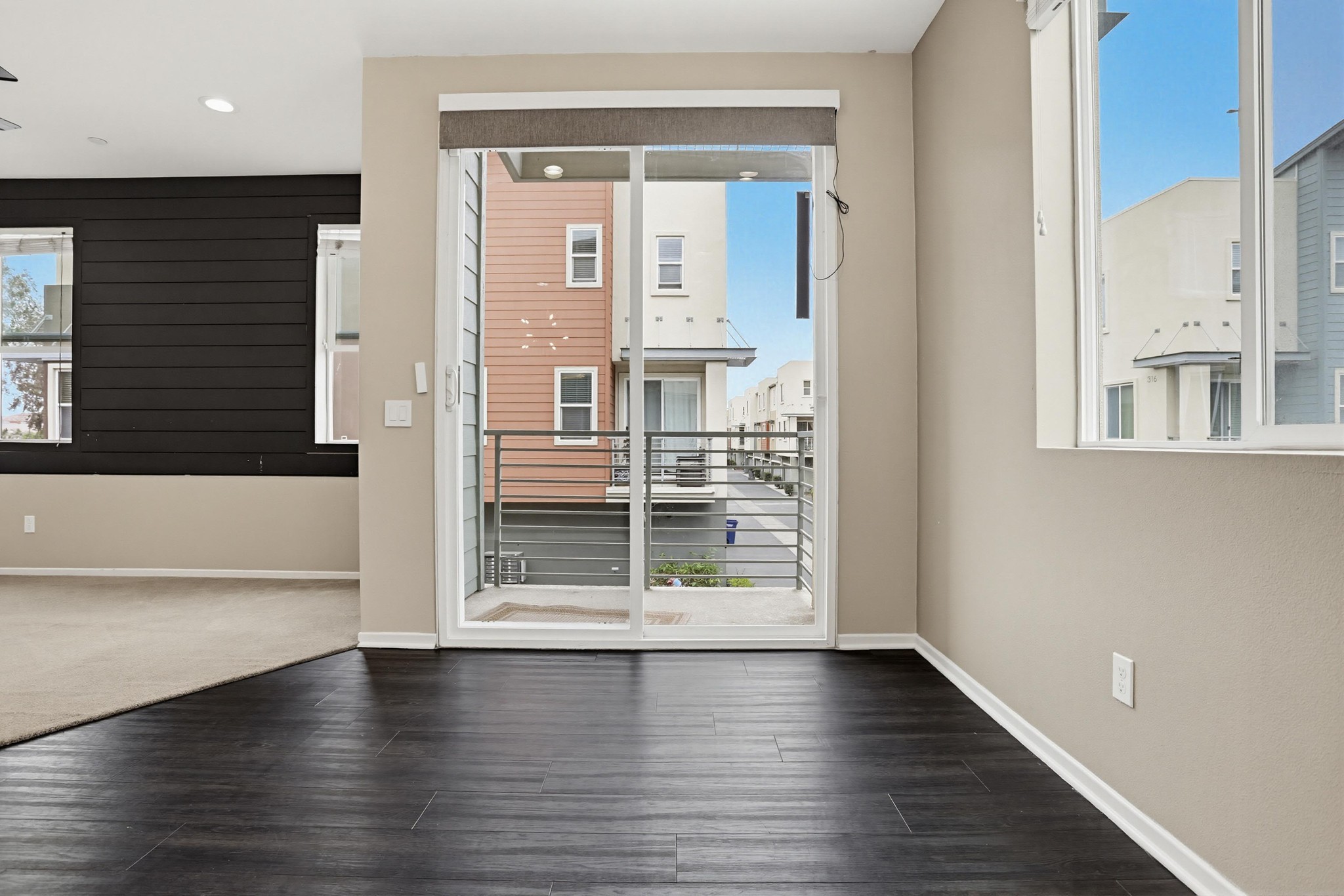 Virtual tour photo 11 of 34 for 329 Antoni Glen UNIT 1404
