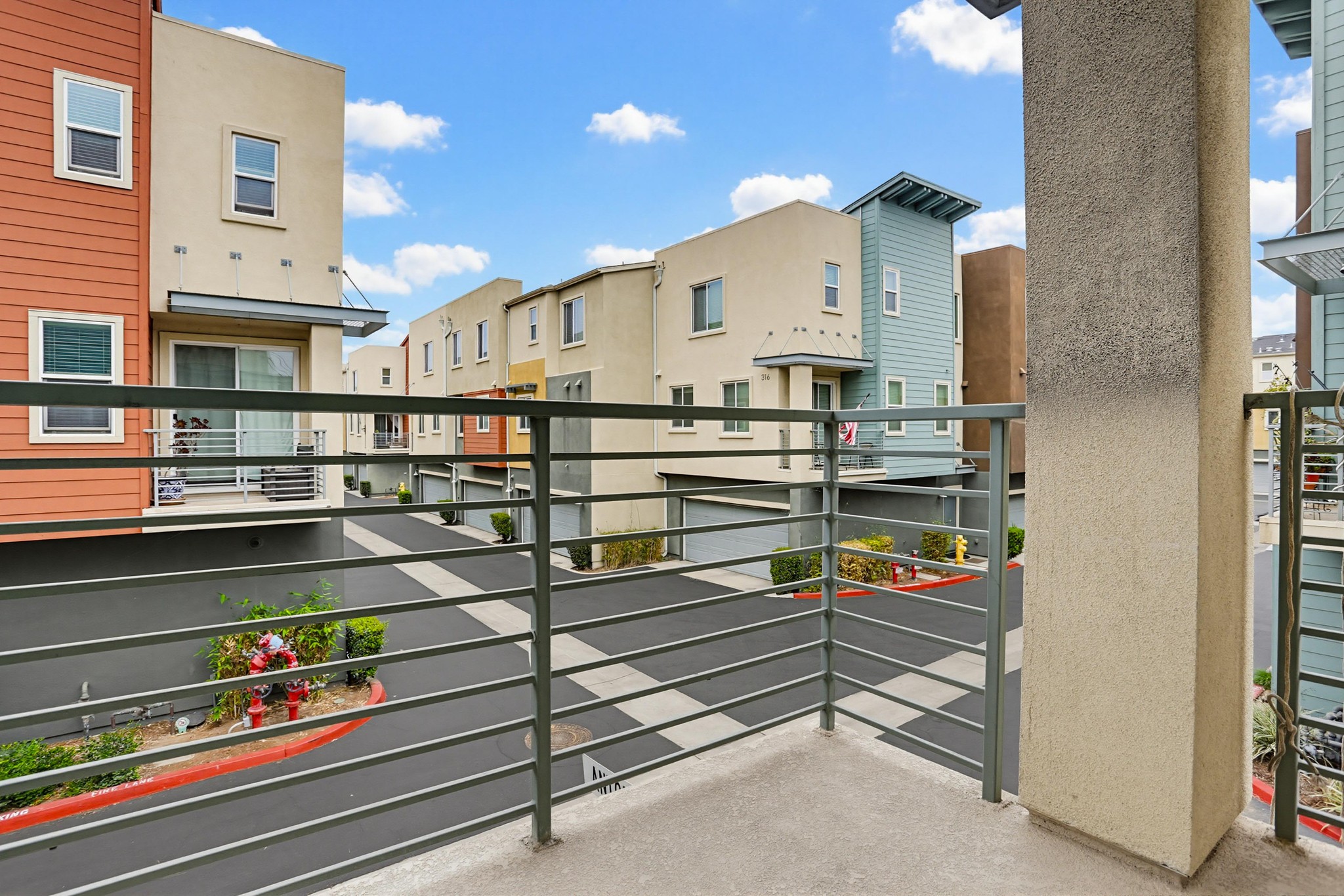 Virtual tour photo 19 of 34 for 329 Antoni Glen UNIT 1404