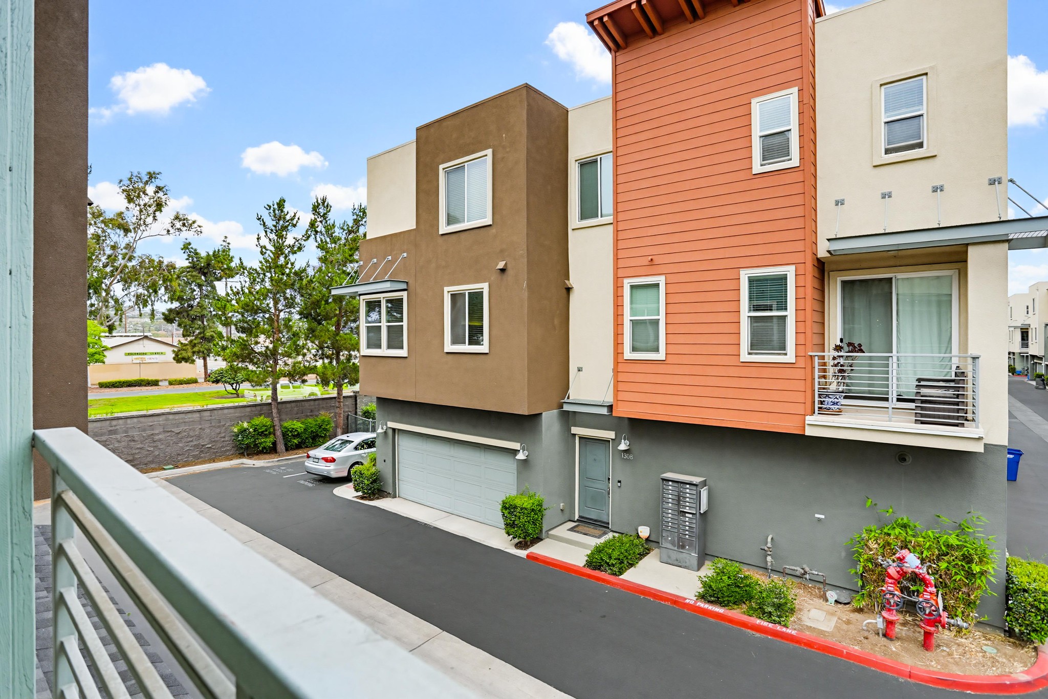 Virtual tour photo 21 of 34 for 329 Antoni Glen UNIT 1404