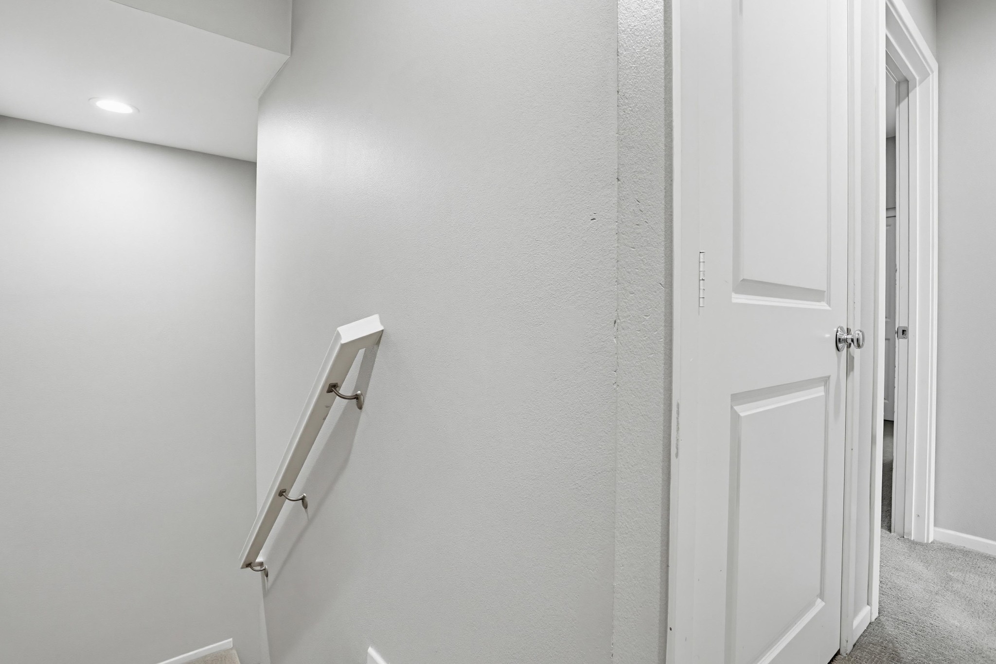 Virtual tour photo 22 of 34 for 329 Antoni Glen UNIT 1404