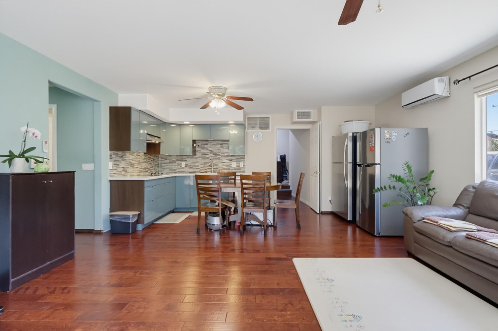Virtual tour photo 20 of 101 for 329 Kathryn Dr