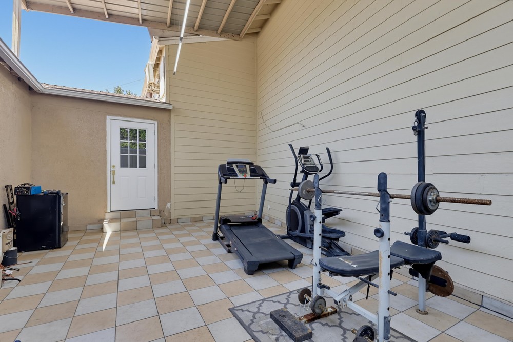 Virtual tour photo 33 of 101 for 329 Kathryn Dr