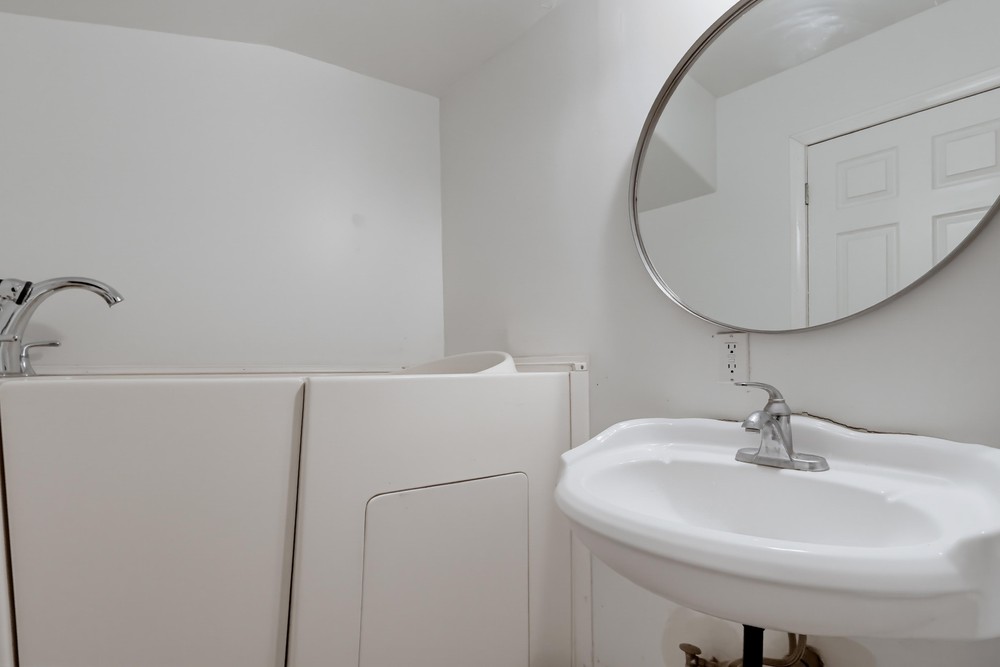 Virtual tour photo 36 of 101 for 329 Kathryn Dr