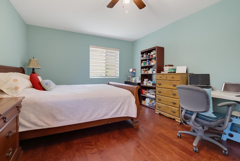 Virtual tour photo 51 of 101 for 329 Kathryn Dr