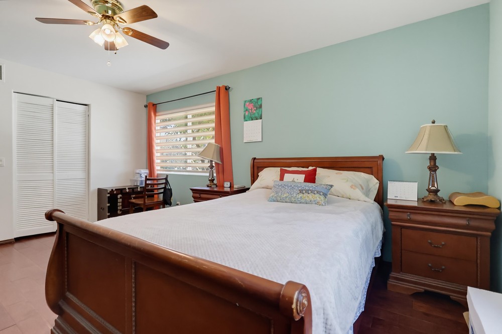 Virtual tour photo 52 of 101 for 329 Kathryn Dr
