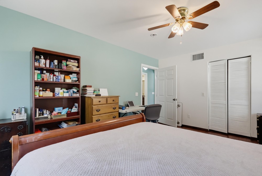 Virtual tour photo 53 of 101 for 329 Kathryn Dr