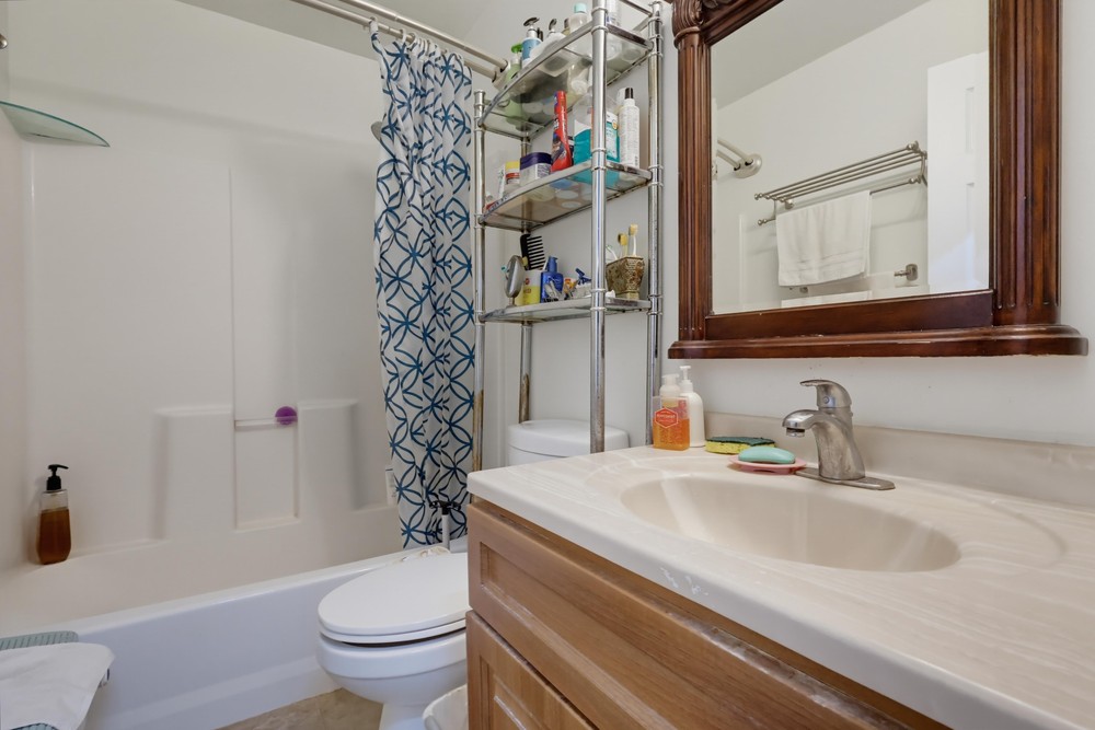 Virtual tour photo 69 of 101 for 329 Kathryn Dr