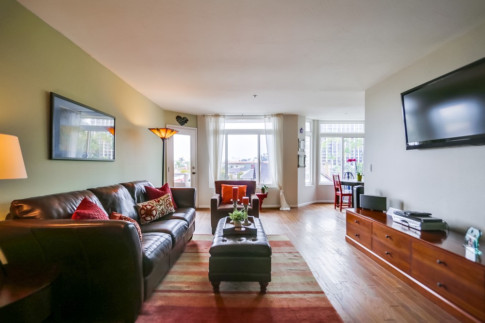 Virtual tour photo 1 of 46 for 3290 6th Avenue #4B