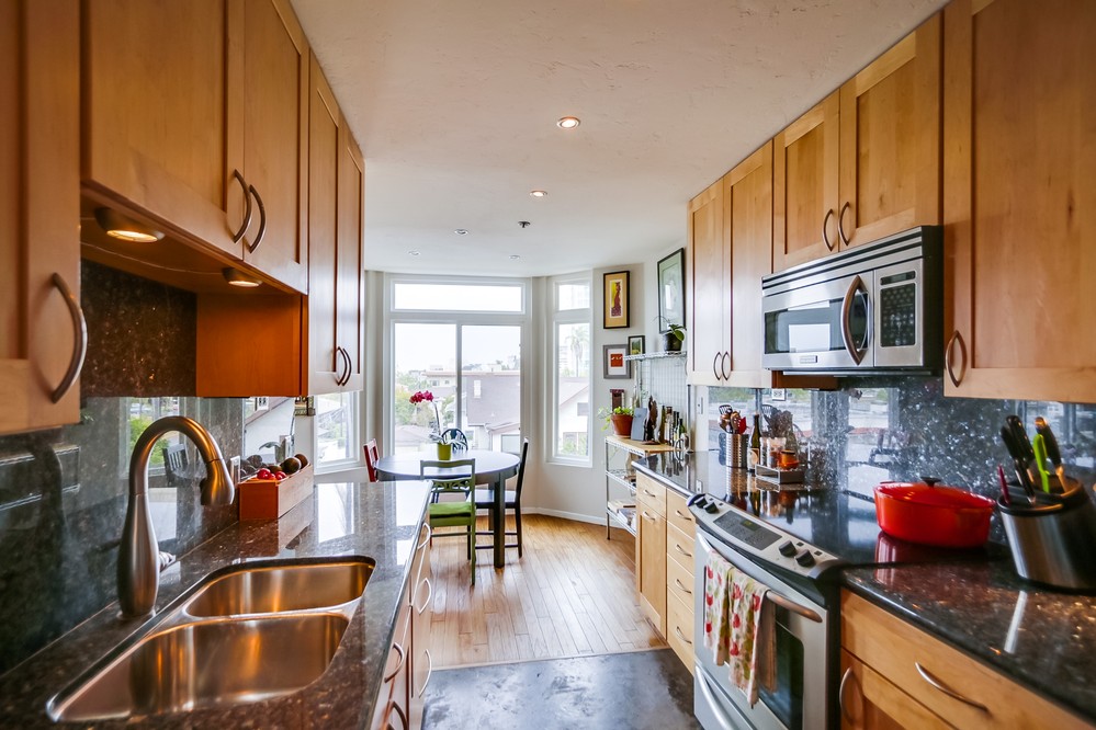 Virtual tour photo 13 of 46 for 3290 6th Avenue #4B