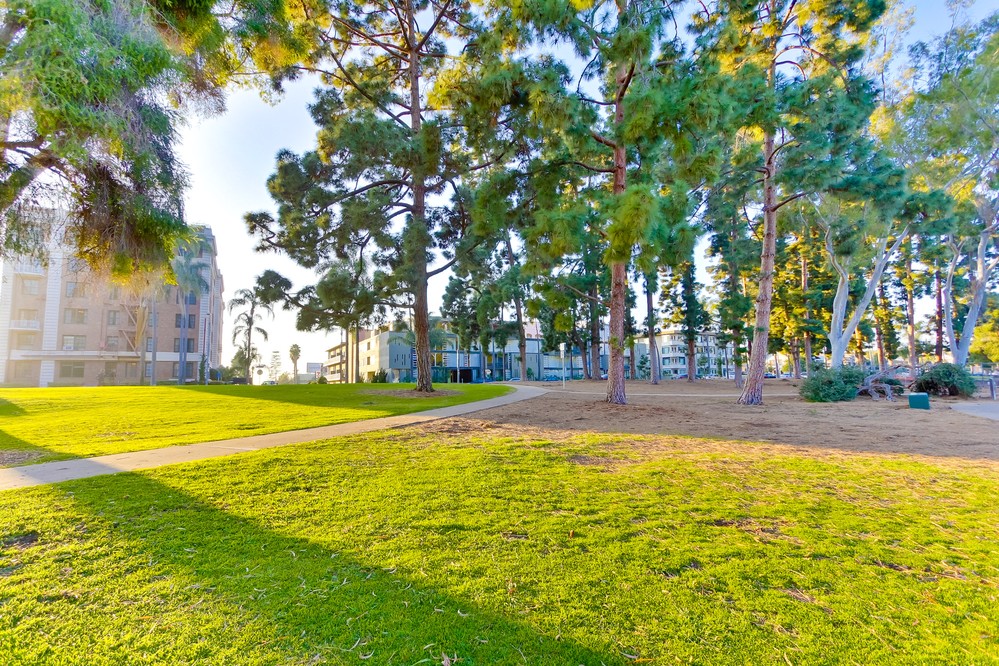 Virtual tour photo 36 of 46 for 3290 6th Avenue #4B