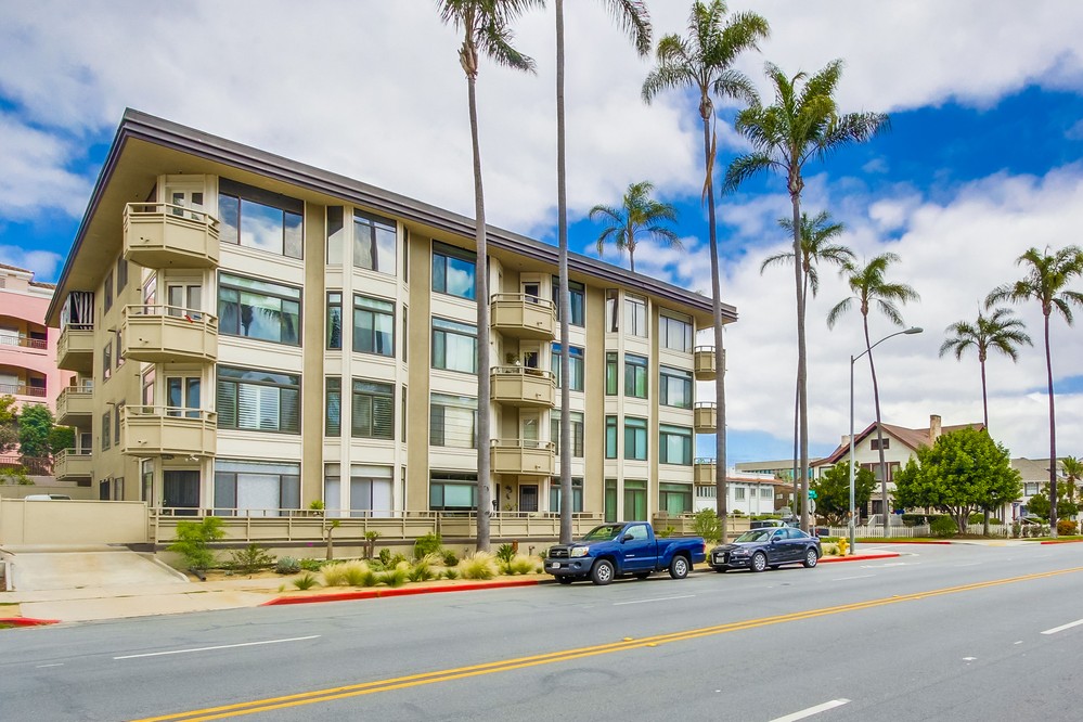 Virtual tour photo 46 of 46 for 3290 6th Avenue #4B