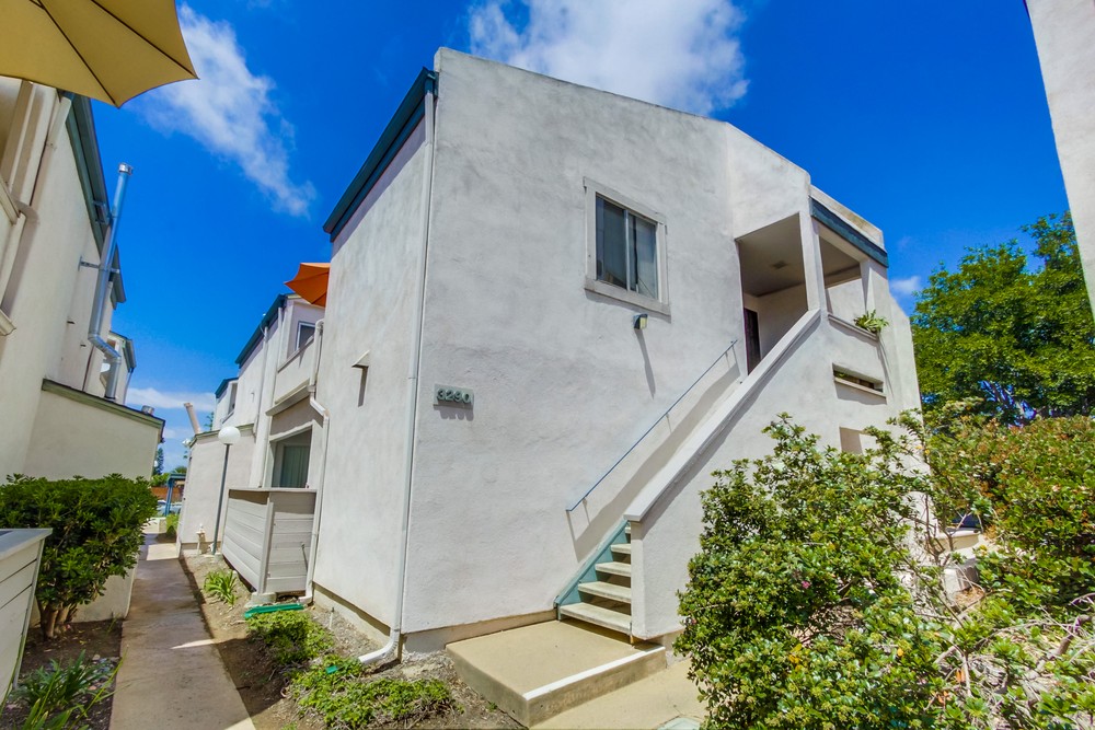 Virtual tour photo 5 of 43 for 3290 Ashford St