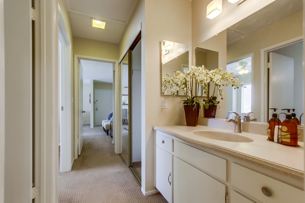 Virtual tour photo 30 of 43 for 3290 Ashford St