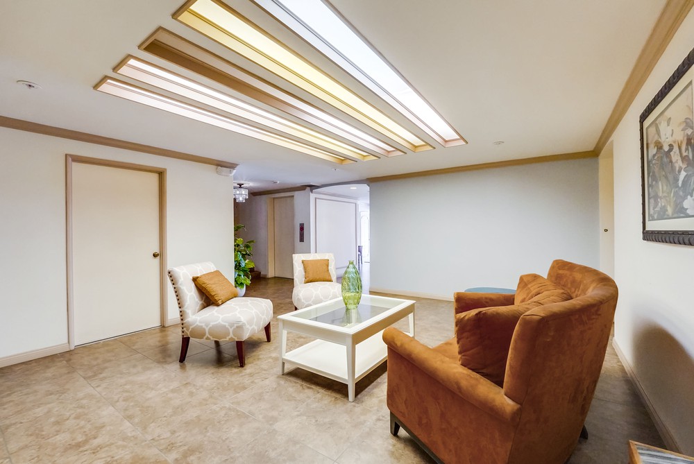 Virtual tour photo 11 of 48 for 3290 Sixth Ave