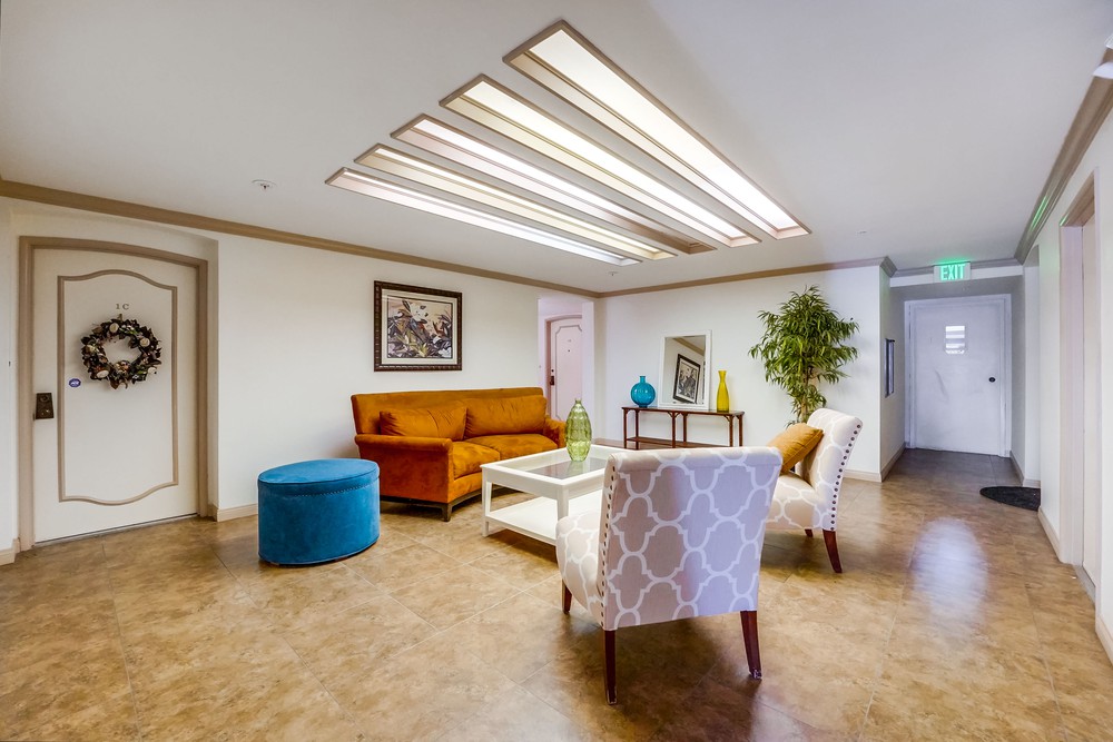Virtual tour photo 13 of 48 for 3290 Sixth Ave
