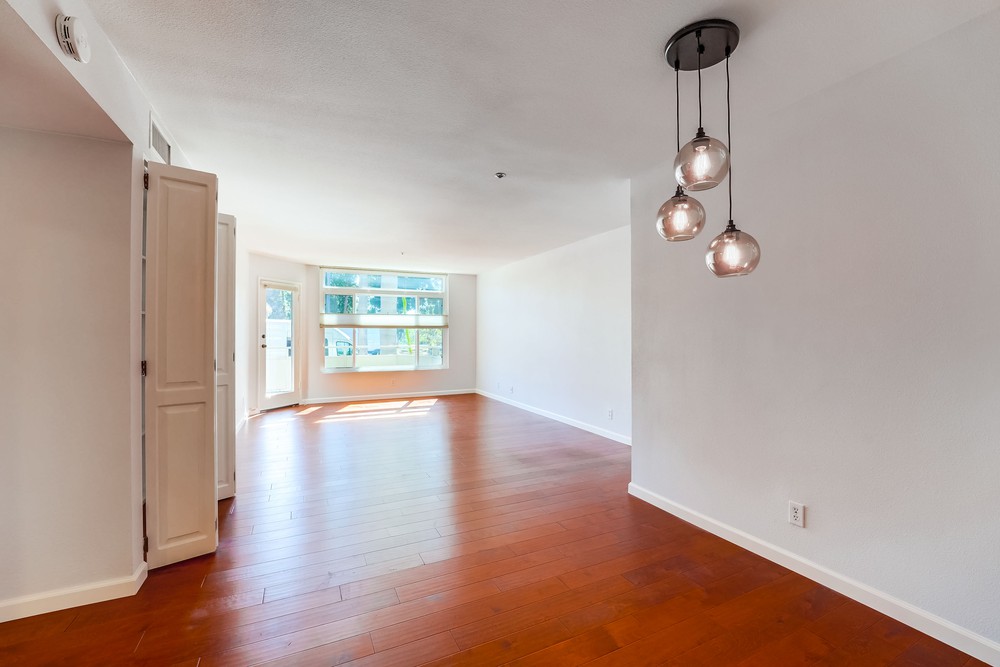 Virtual tour photo 14 of 48 for 3290 Sixth Ave