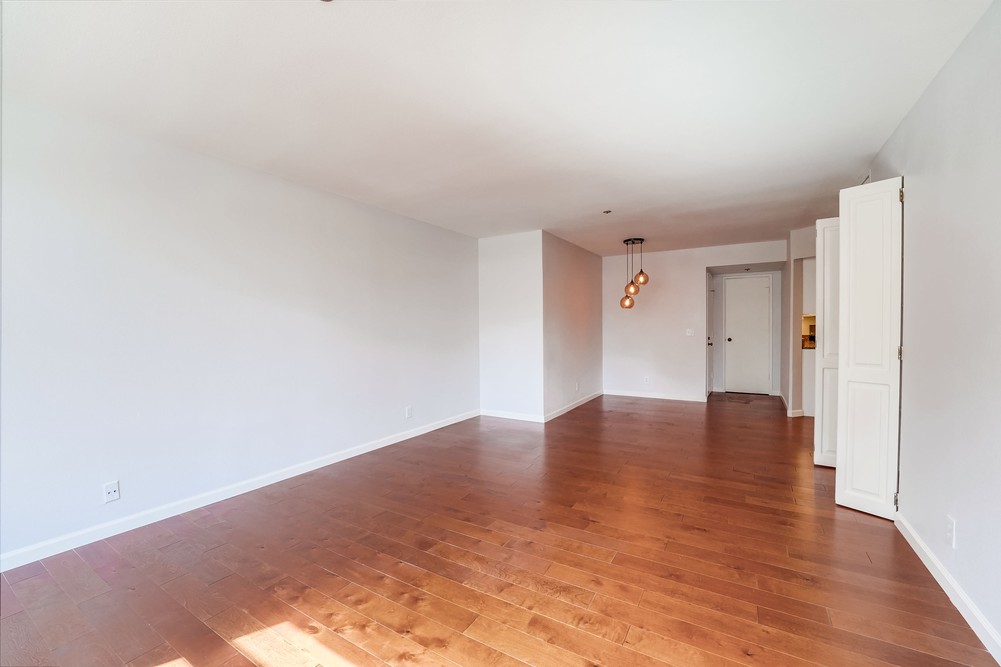 Virtual tour photo 20 of 48 for 3290 Sixth Ave