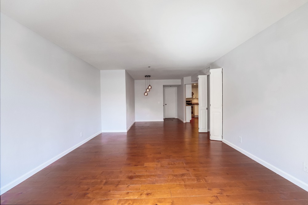 Virtual tour photo 21 of 48 for 3290 Sixth Ave