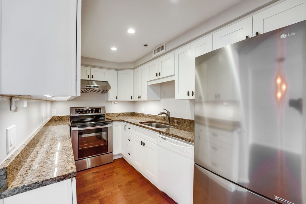 Virtual tour photo 30 of 48 for 3290 Sixth Ave