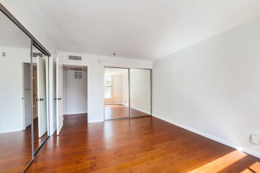 Virtual tour photo 35 of 48 for 3290 Sixth Ave
