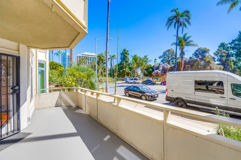 Virtual tour photo 41 of 48 for 3290 Sixth Ave