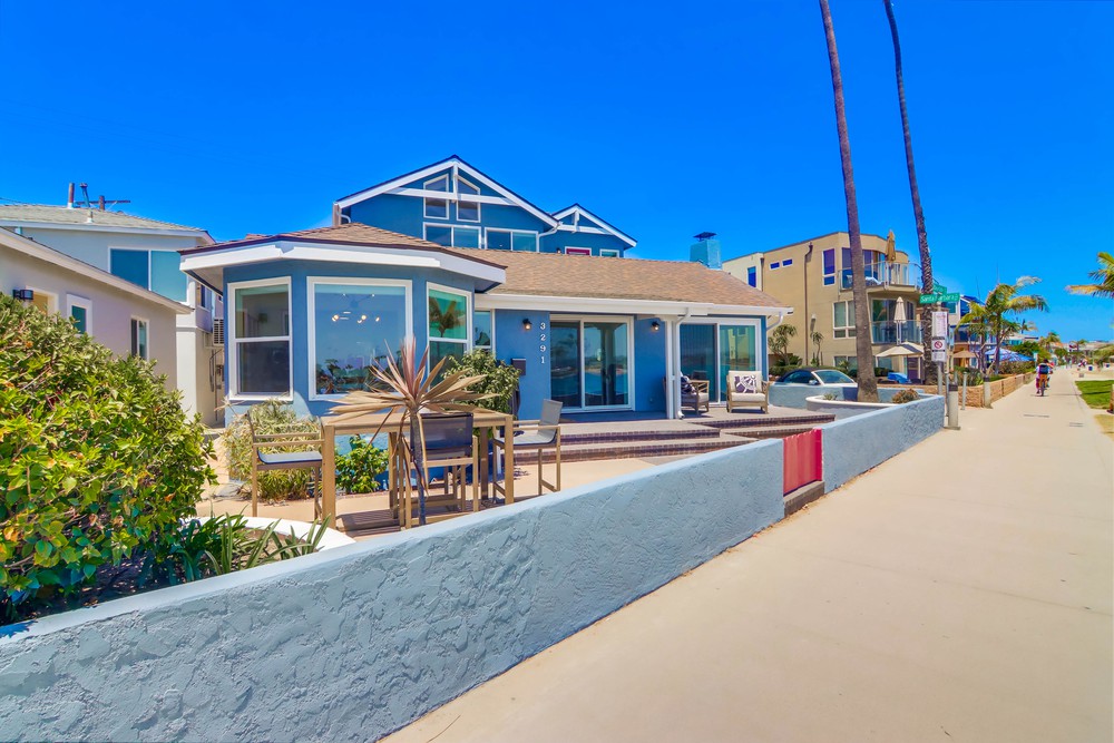 Virtual tour photo 4 of 70 for 3291 Bayside Walk
