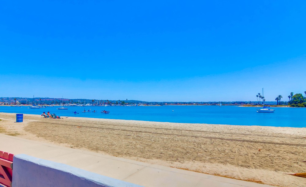 Virtual tour photo 8 of 70 for 3291 Bayside Walk