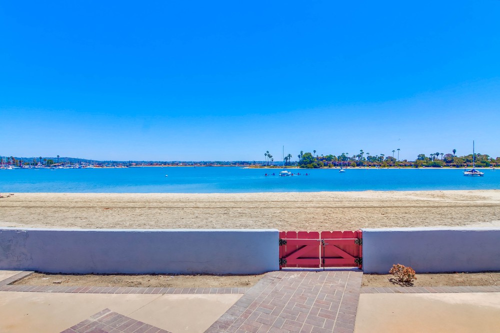 Virtual tour photo 9 of 70 for 3291 Bayside Walk