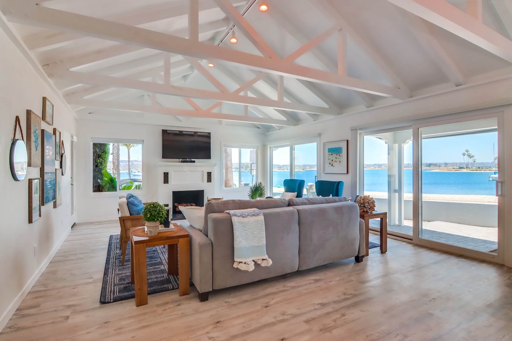 Virtual tour photo 16 of 70 for 3291 Bayside Walk