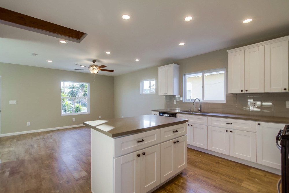 Virtual tour photo 13 of 58 for 3294 J St