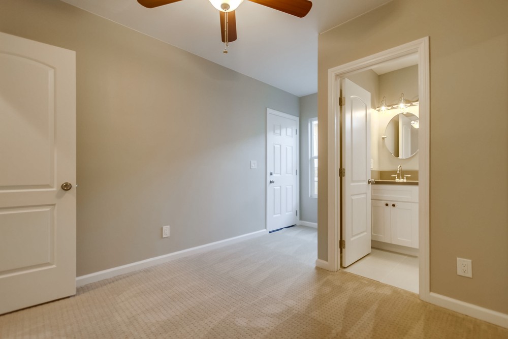 Virtual tour photo 16 of 58 for 3294 J St