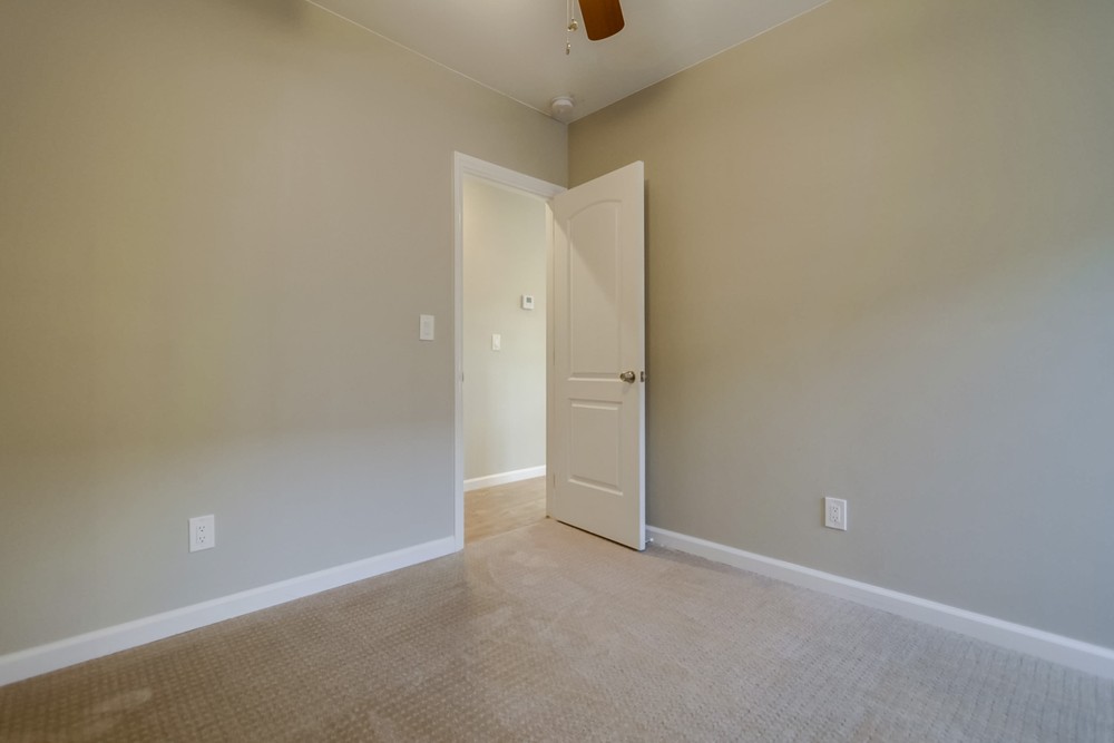 Virtual tour photo 17 of 58 for 3294 J St