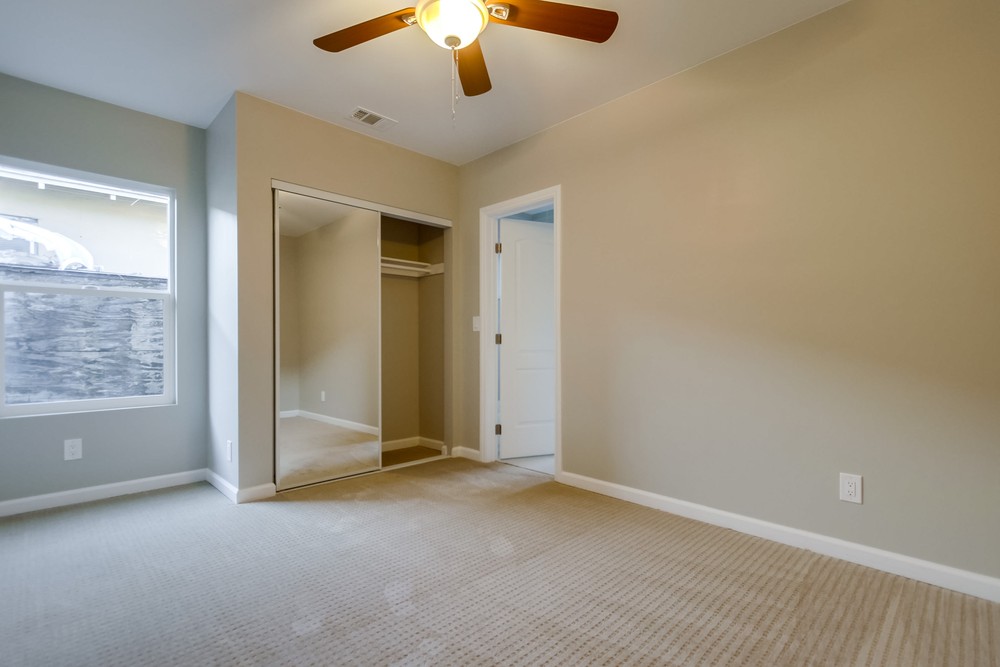 Virtual tour photo 21 of 58 for 3294 J St