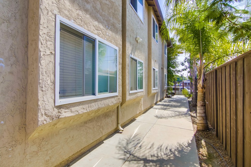 Virtual tour photo 5 of 31 for 3295 Ocean View Blvd UNIT 30