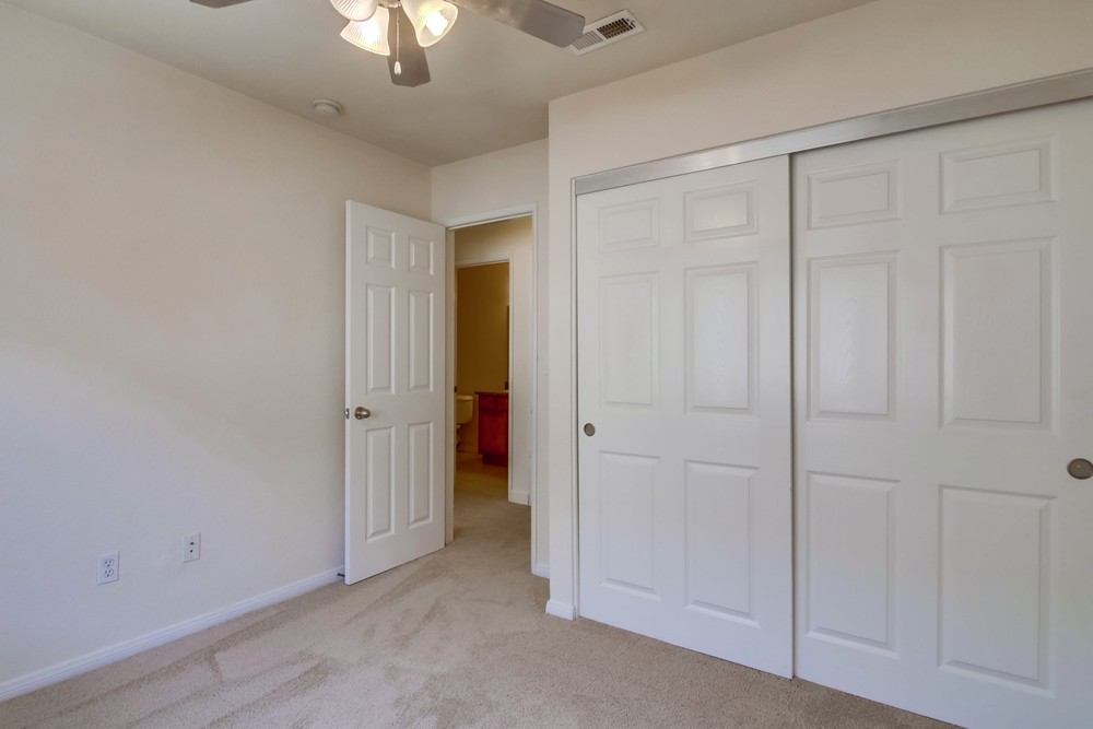 Virtual tour photo 23 of 31 for 3295 Ocean View Blvd UNIT 30