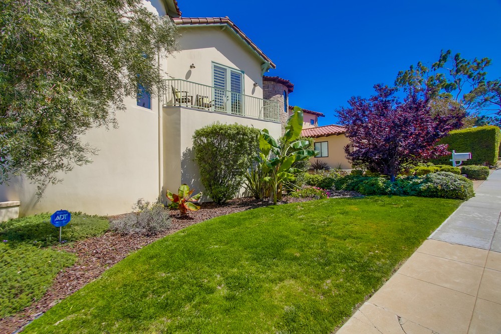 Virtual tour photo 9 of 83 for 3295 Trumbull St