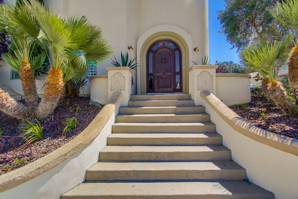 Virtual tour photo 13 of 83 for 3295 Trumbull St