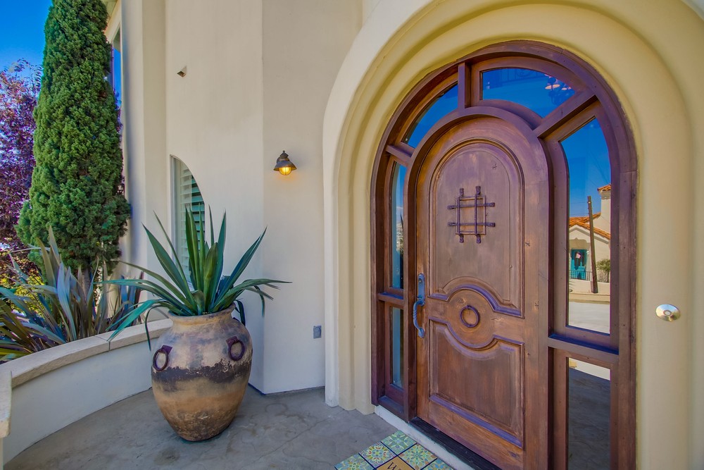 Virtual tour photo 14 of 83 for 3295 Trumbull St