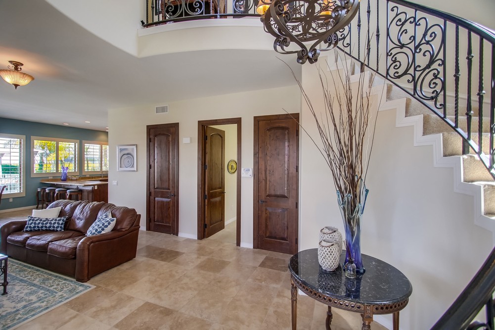 Virtual tour photo 16 of 83 for 3295 Trumbull St