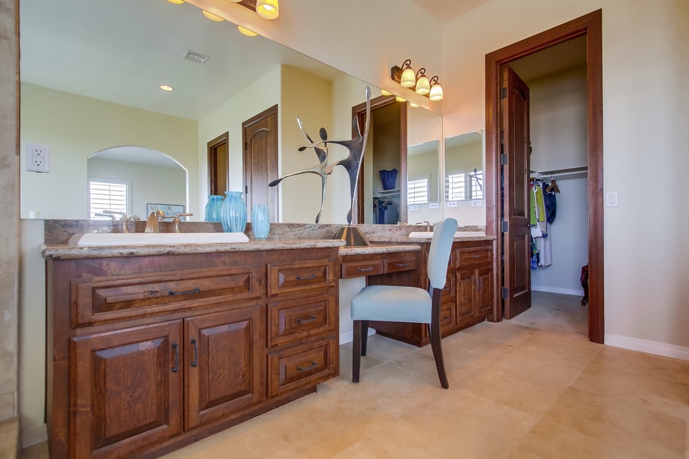 Virtual tour photo 55 of 83 for 3295 Trumbull St