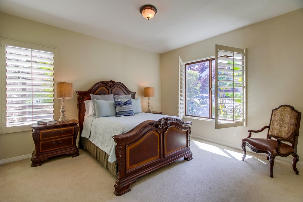 Virtual tour photo 68 of 83 for 3295 Trumbull St