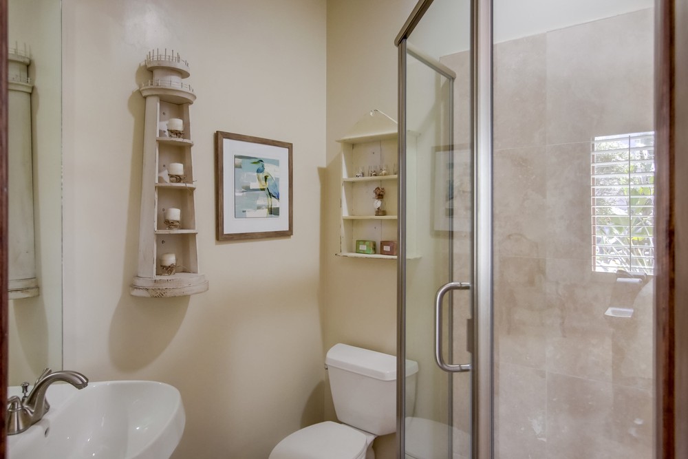 Virtual tour photo 73 of 83 for 3295 Trumbull St