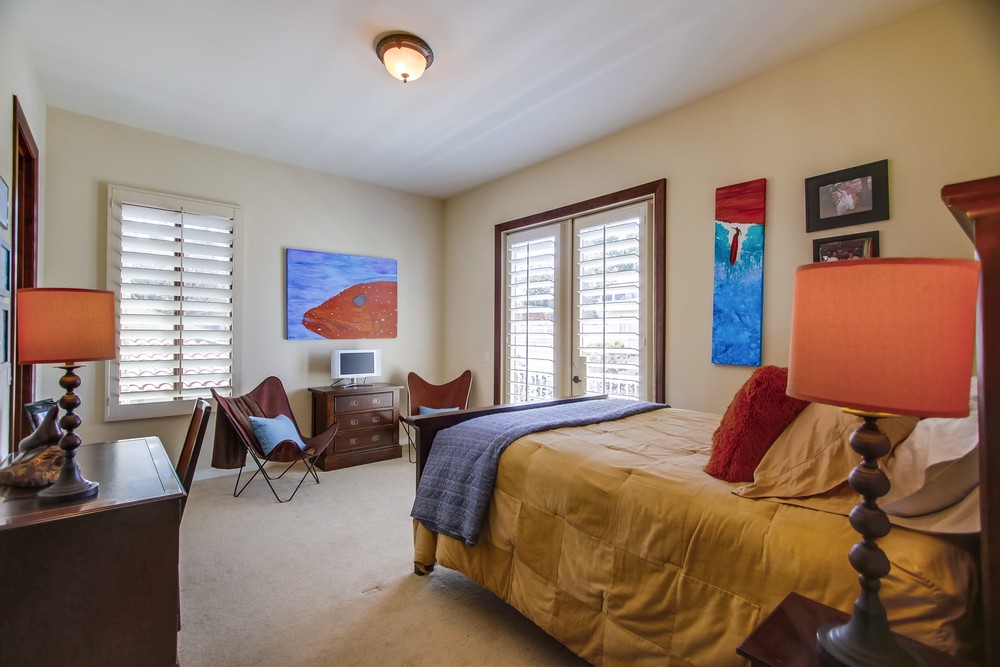 Virtual tour photo 74 of 83 for 3295 Trumbull St
